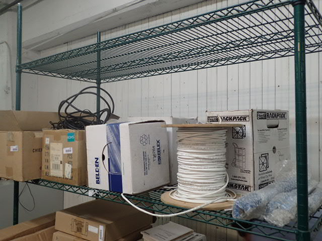 lot 6605 image: Lot of Misc. Electronic Supplies