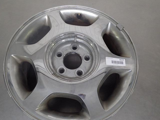 lot 6619 image: 17inch Six Spoke Rim