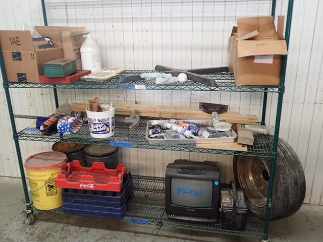 lot 8181 image: Contents of Rack