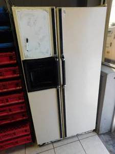 lot 7094 image: Kenmore Residential FridgeFreezer