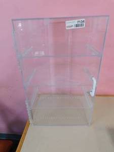 lot 7134 image: Plexiglass Pastry Case