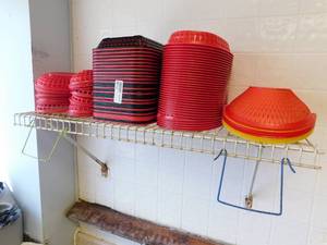 lot 7136 image: Misc. Plastic Baskets and Shelf