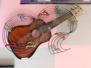 lot 7160 image: Metal Music Decor