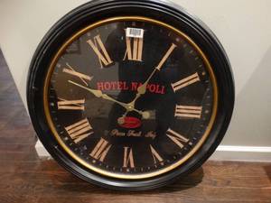 lot 1258 image: Hotel Napoli decorative wall clock