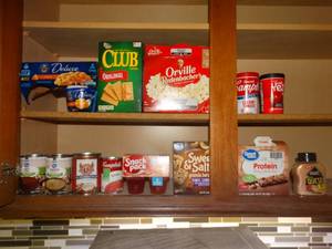 lot 1272 image: Various canned goodscrackers & misc.