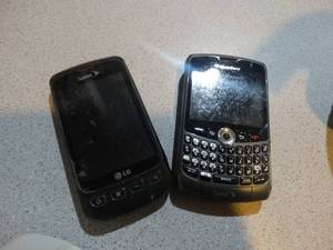 lot 1293 image: 2 cell phones