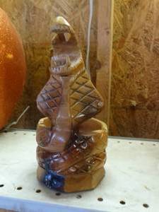 lot 1385 image: Carved wood cobra ashtray