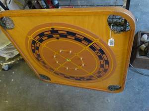 lot 1409 image: Antique game board