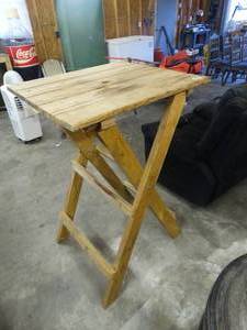 lot 1412 image: Wood folding bar height patio table