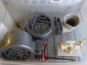 lot 1422 image: old Kirby parts & misc.