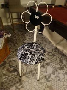 lot 1479 image: Pair of flower back chairs