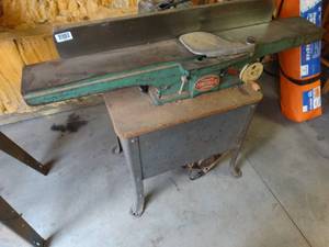 lot 1493 image: Powermatic model-50 jointer w stand