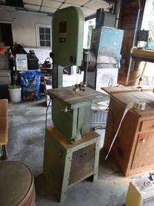 lot 1497 image: All trade 14 wood bandsaw w stand