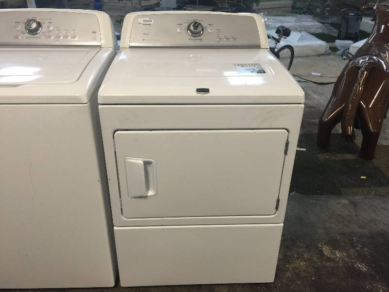 lot 8411 image: Maytag Bravos X 7.4 cu. ft. Electric Dryer