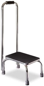 lot 30421 image: DMI Step Stool with Handle for Adults and Seniors Made of Heavy Duty Metal, Holds up to 300 Pounds with 9.5 Inch Step Up