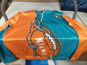 lot 40317 image: Miami Football Large Sweatshirt