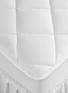 lot 47942 image: Extra Deep Queen Mattress Pad