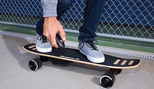 lot 2005 image: RazorX DLX Electric Skateboard
