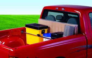 lot 2230 image: Reese Explore 1390600 40 x 70 Ratcheting Cargo Bar