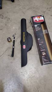 lot 2292 image: PENN Battle Fishing Rod Combo with Carrying Case