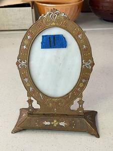 lot 11 image: Antique painted picture frame, with glass.