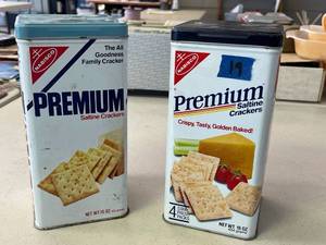lot 19 image: Nabisco premium saltine cracker tins, 15 OZ. (2)