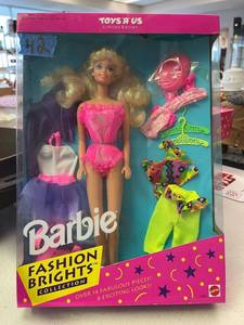 lot 42 image: Barbie fashion brights collection, Toys r US NIB 1992