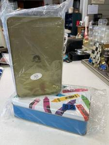 lot 88 image: metal crayon boxes, empty. 2