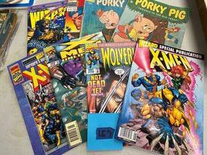 lot 157 image: Comic book lot- Xmen 3, porky pig 2, wolverine, wizard. qty 8