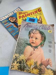 lot 158 image: family circle magazine, magic painting book, country hits willie nelson magazine