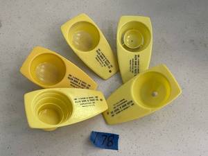 lot 178 image: Harrisonville advertisement yellow egg separators and sifters. 5