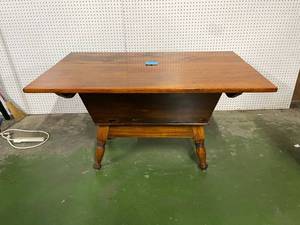 lot 186 image: Antique Dough table, with slide off locking top. excellent condition