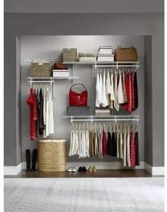 lot 9 image: Everbilt 5ft-8ft Closet Organizer Kit