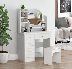 lot 82 image: FUFU&GAGA Make Up Vanity Set with Stool and Mirror