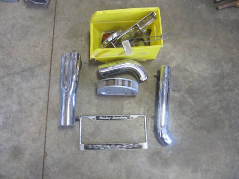 lot 509 image: HARLEY DAVIDSON MOTORCYCLE ATTACHMENTS AND ACCESSORIES