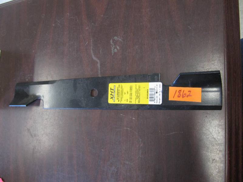 lot 1862 image: NEW XHT CUTTING BLADE 18L X 58 CH
