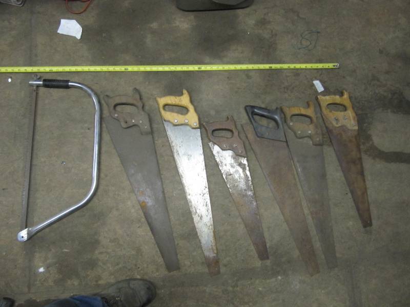 lot 588 image: LOT OF HAND AND CROSS SAWS