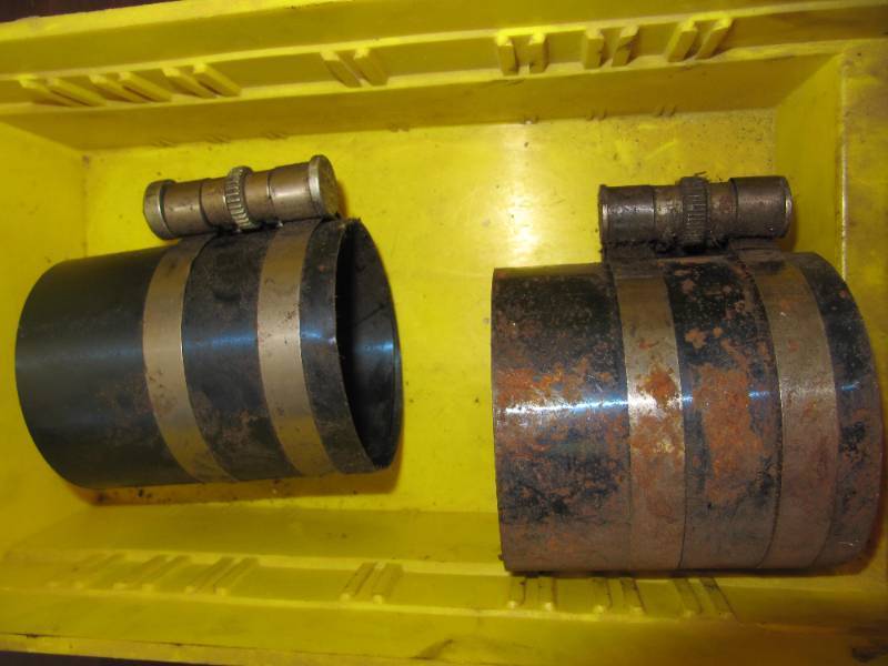 lot 603 image: VEHICLE RING COMPRESSERS FOR FOR CARS , TRUCKS , TRACTORS, LAWN TRACTORS, MOTOR-CYCLES