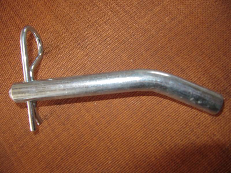 lot 2041 image: NEW 58 TRAILER SAFETY PIN