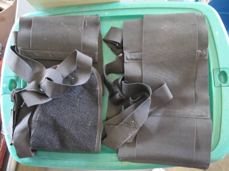 lot 2061 image: 2 BLACK BACK SUPPORTS