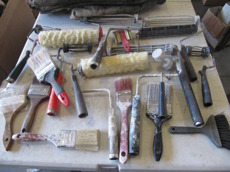 lot 2095 image: PAINT ROLLERS, BRUSHERS & CANVAS DROP CLOTH