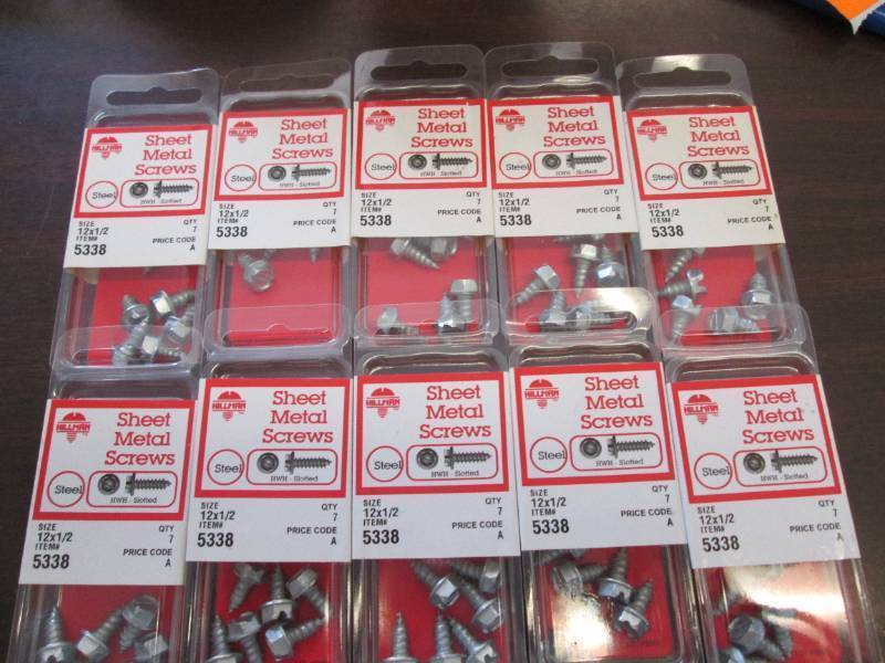 lot 2133 image: 10 BOXES OF 12 SHEET METAL SCREWS