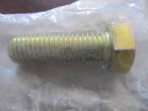 lot 3008 image: NEW 5 HEX HEAD CAP SCREW  58 - 11 X 2  GR. 8
