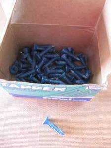 lot 515 image: PARTIAL BOX OF 70 HILLMAN  14 X 1 14 CONCRETE ANCHOR SCREWS