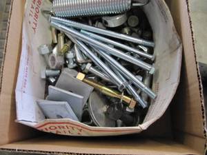 lot 519 image: 20 LBS. OF NUTS,  BOLTS,  HARDWARE