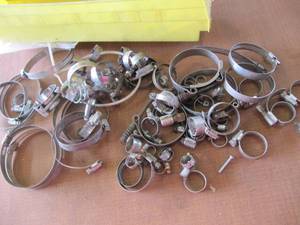 lot 521 image: 70 ASSORTED 1, 2, 3,  4, CLAMPS