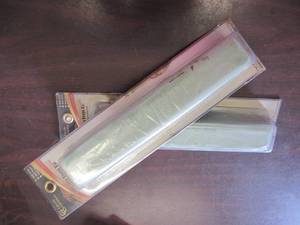 lot 522 image: 2 GRAND GERENAL GREEN ROUGE BARS for polishing Aluminum