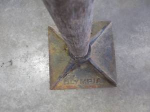 lot 609 image: OLYMPIA 8 X 8 TAMPER FOR SOD, DIRT, GRAVEL TO COMPACT AREAS