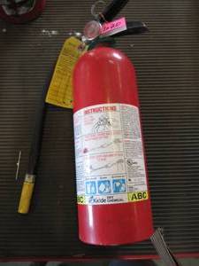 lot 620 image: 1 FIRE EXTINGUISHER  8 LB. CHARGED