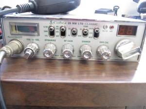 lot 1970 image: COBRA RADIO 29 NW LTD CLASSIC WITH MIC